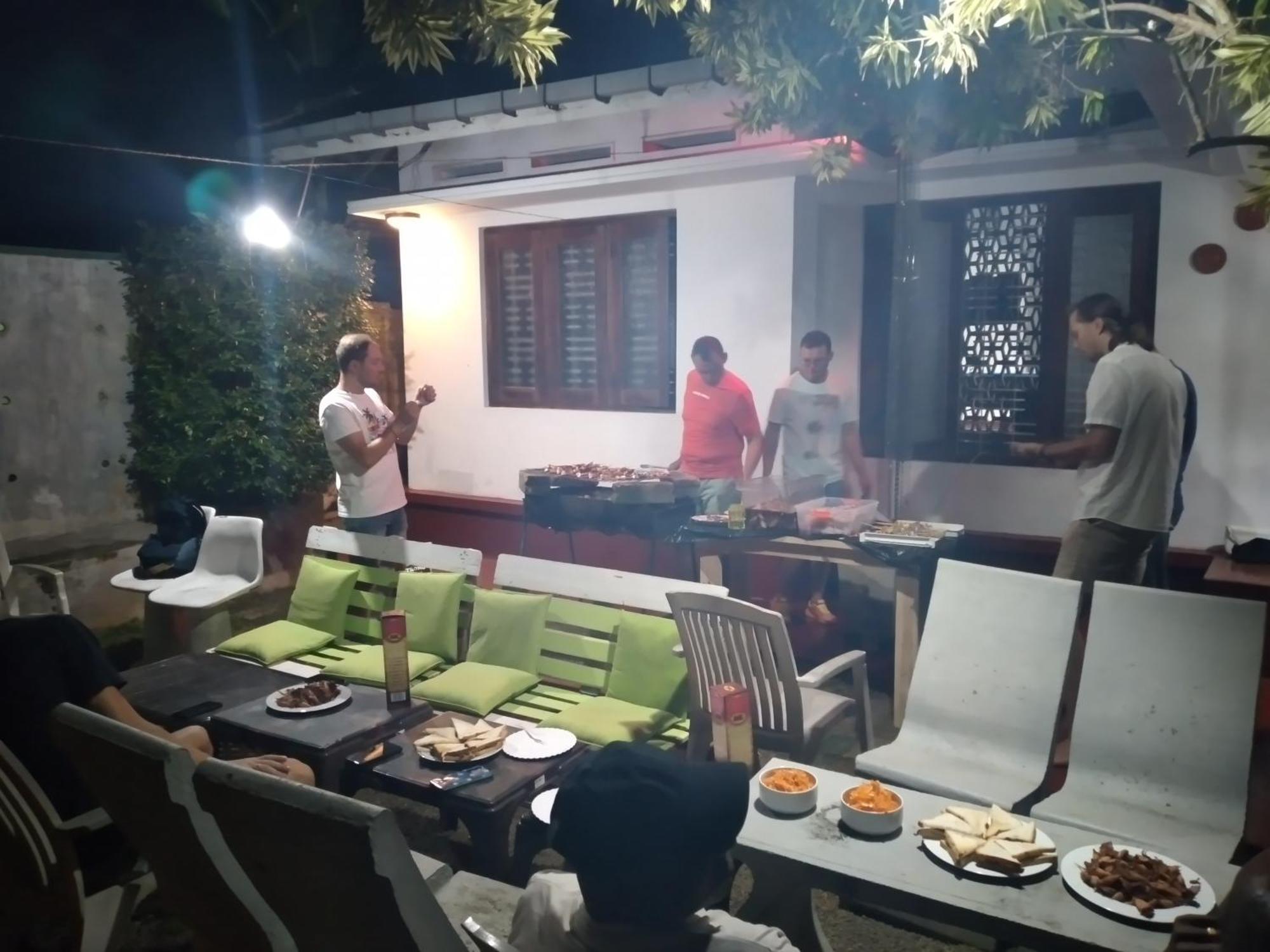 Villa Lagoonedge Hikkaduwa Esterno foto