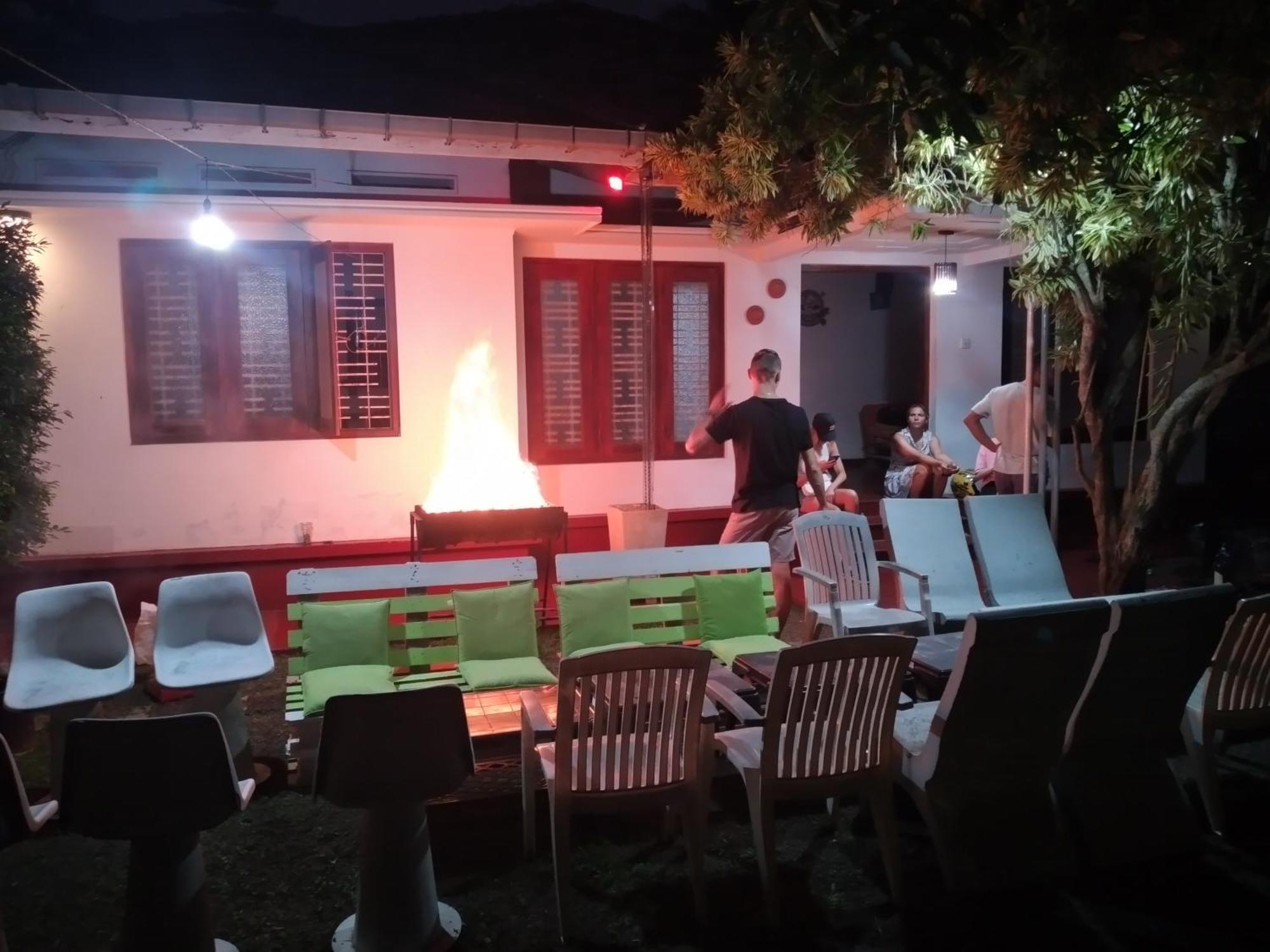 Villa Lagoonedge Hikkaduwa Esterno foto