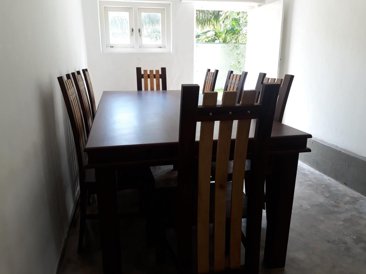 Villa Lagoonedge Hikkaduwa Esterno foto